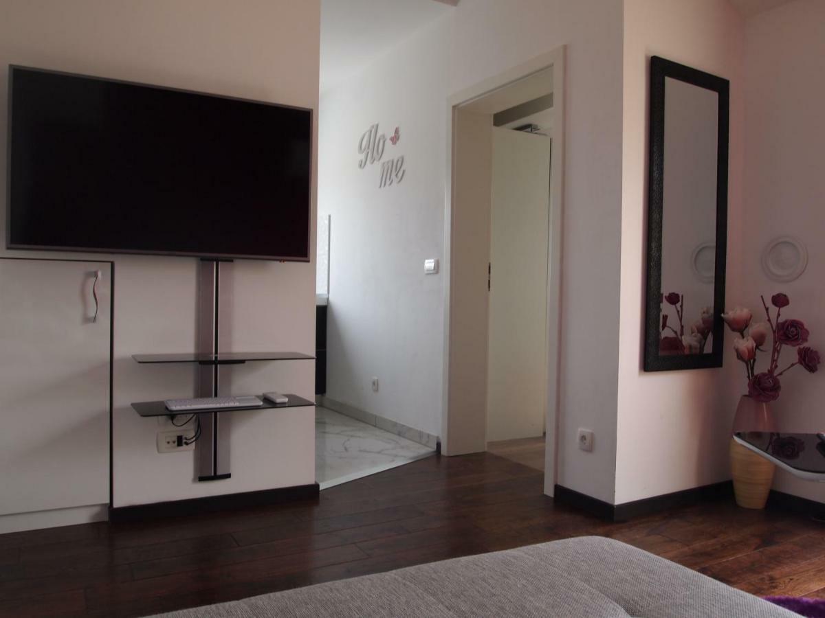Panoramic View Apartments Crikvenica Ev Station Available Екстер'єр фото