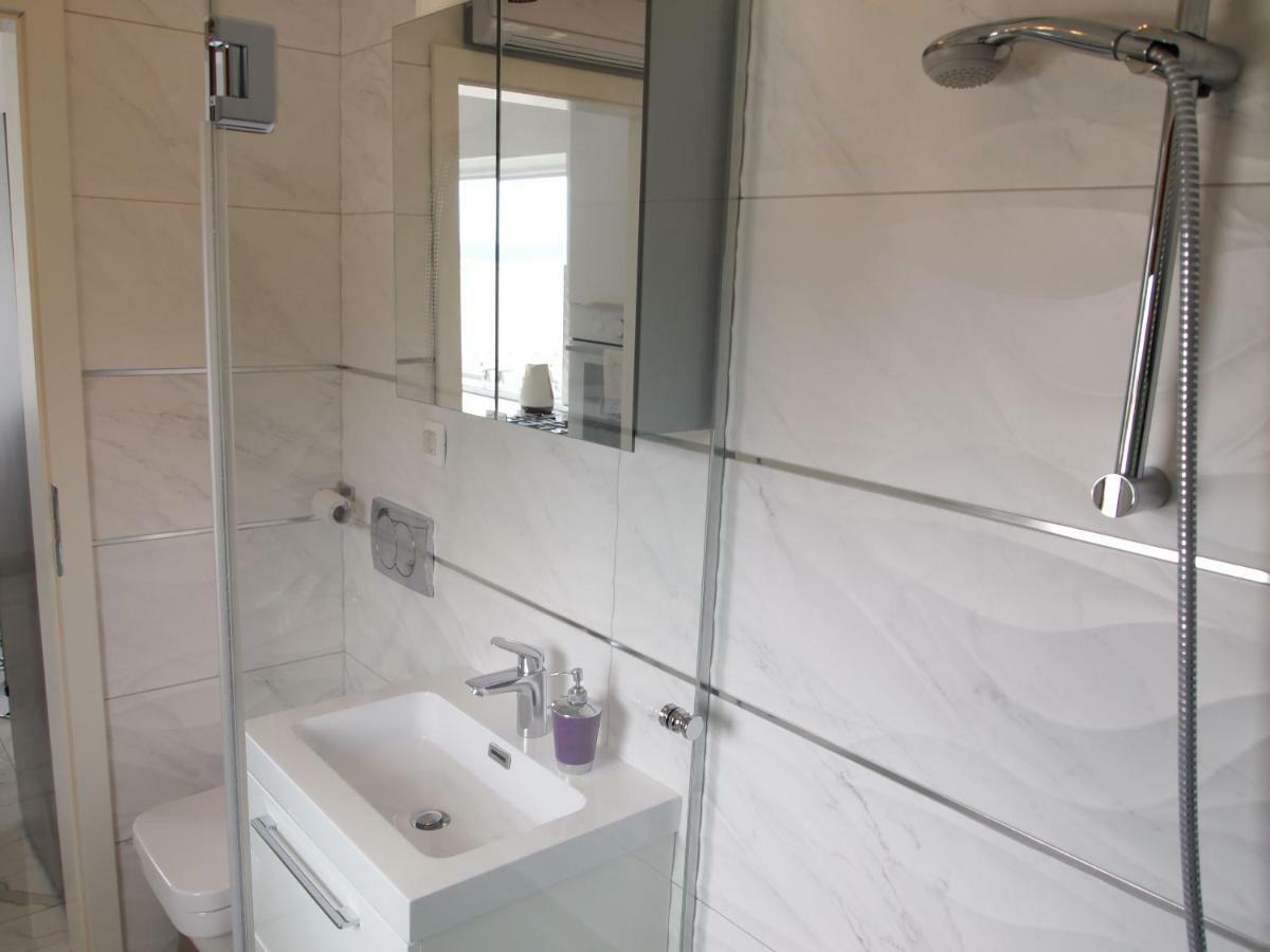 Panoramic View Apartments Crikvenica Ev Station Available Екстер'єр фото